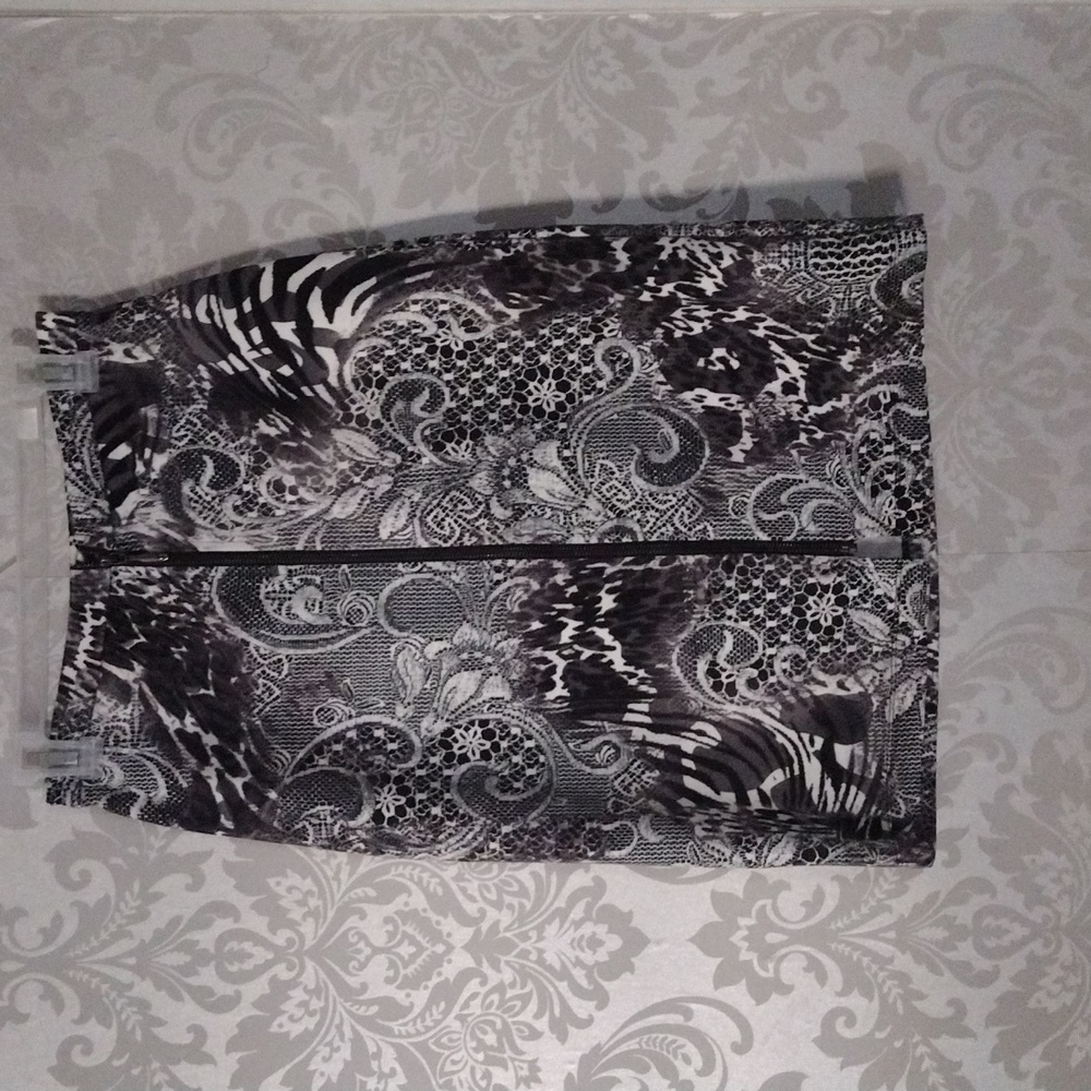 Simonton Says by George Simonton Skirt XXS